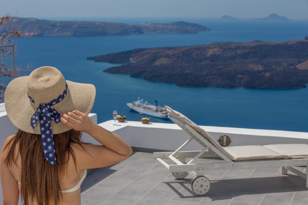 Karpimo Horizon - Caldera View With Private Hot Tub Villa Firostefani Exterior photo