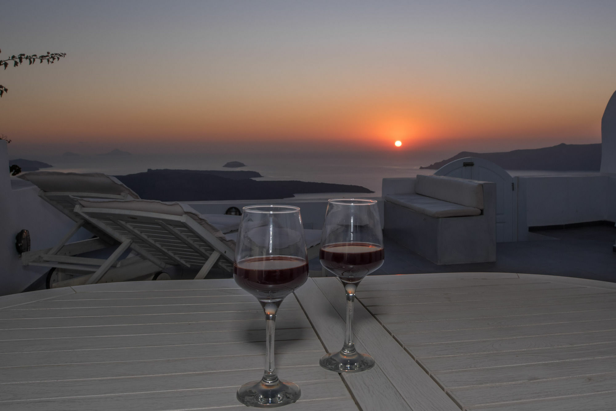 Karpimo Horizon - Caldera View With Private Hot Tub Villa Firostefani Exterior photo